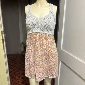 Jessica Simpson Gray and Floral Midi Dress